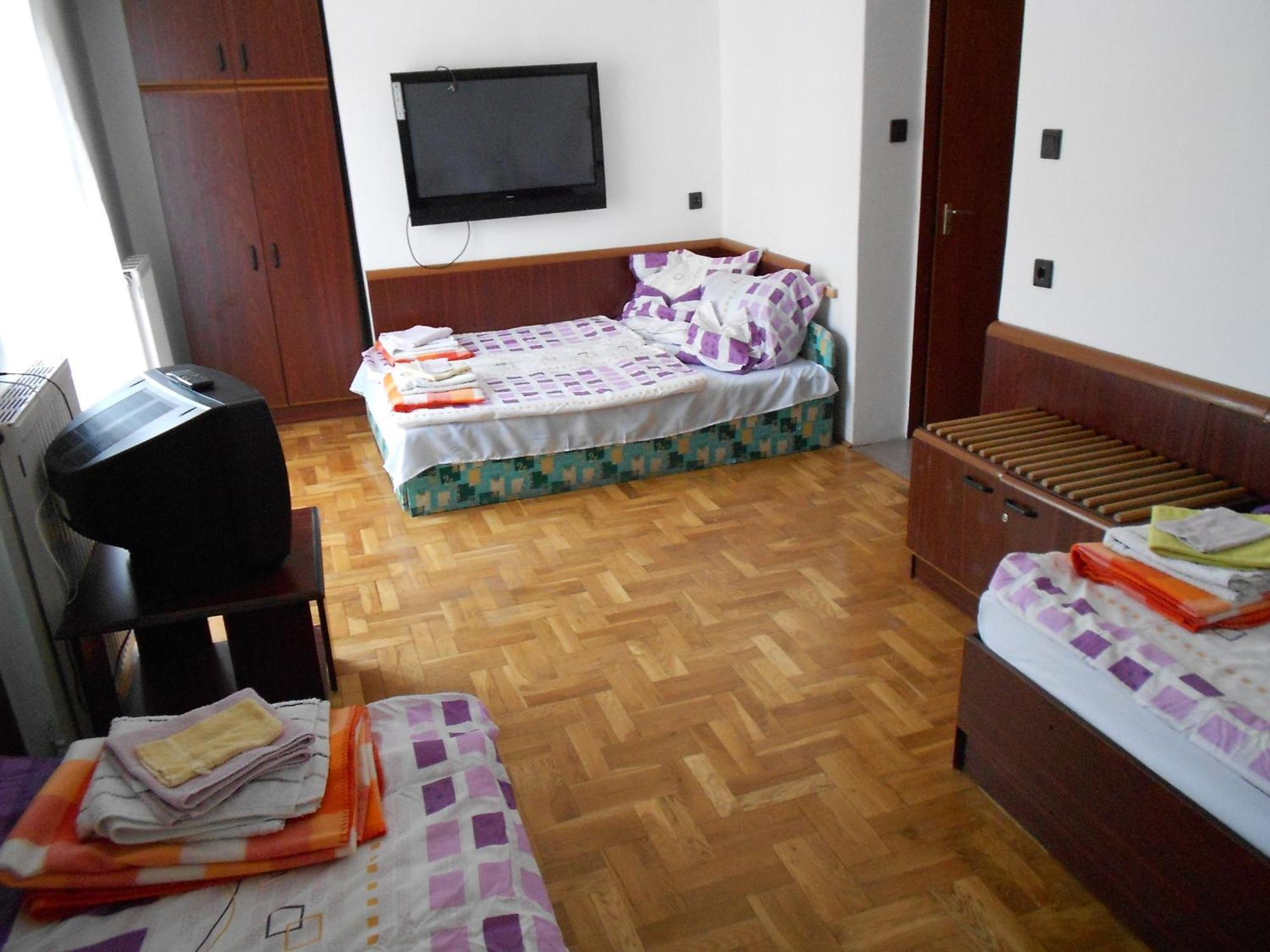 Bed and Breakfast Peregrino Panzio à Budaörs Chambre photo